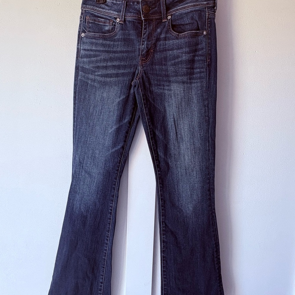 American Eagle Outfitters Deep Blue Kick Boot Cut Jeans Size. 4 Regular